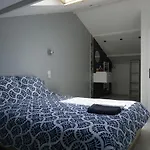 Cosy 4 Personnes Avec Terrasse 公寓 永河畔拉罗什