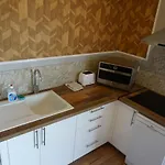 Cosy 4 Personnes Avec Terrasse 永河畔拉罗什
