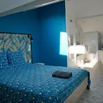 Cosy 4 Personnes Avec Terrasse 永河畔拉罗什